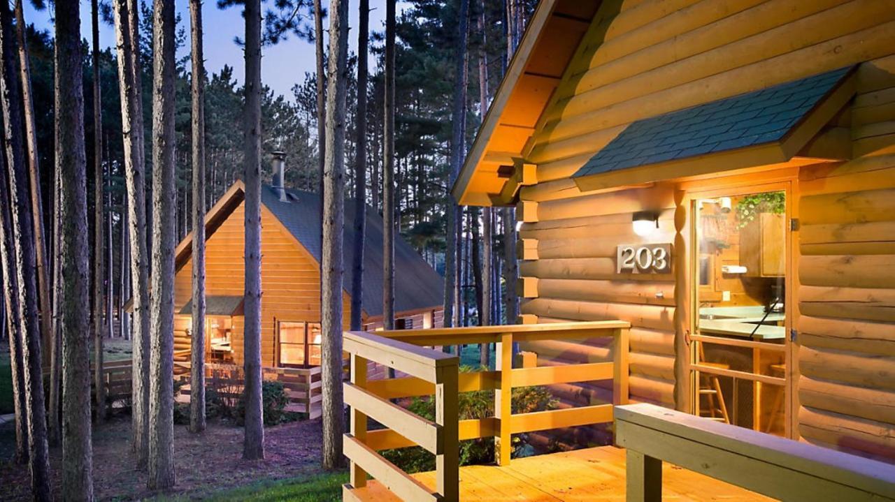 Resort Christmas Mountain Lake Delton